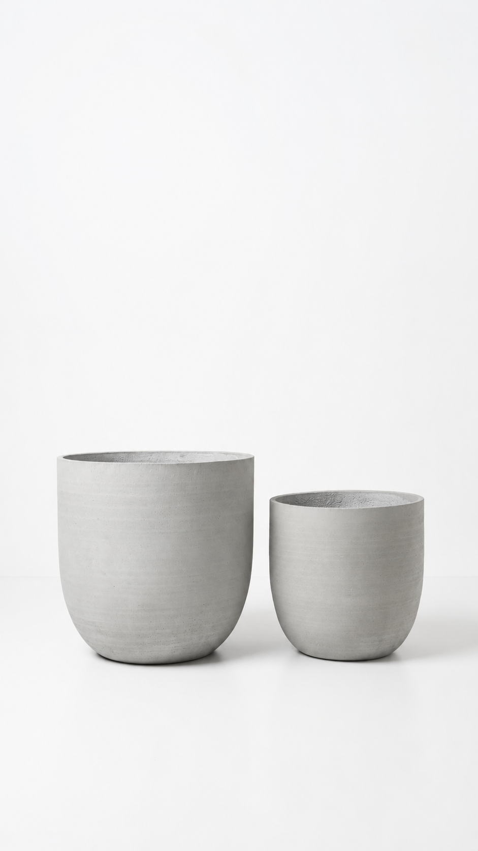 Cimento — Vasos na Alameda Jardins